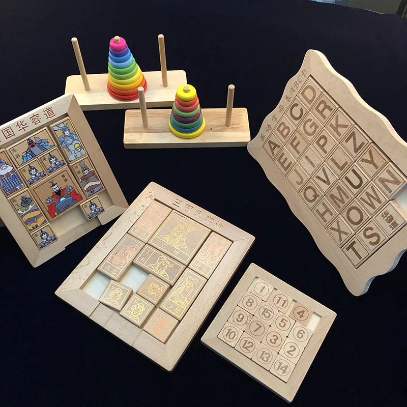 

Brain with Numbers Three Kingdoms Toy Huarong Brains 10-Year-Old 6-Year-Old Or above Children 10-30 Yuan Have