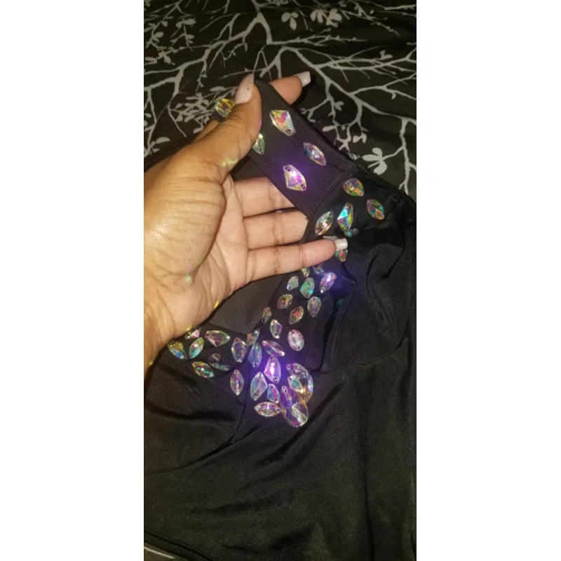 Сексуальный женский купальник 2019 яркий слитный с блестящими черными фианитами