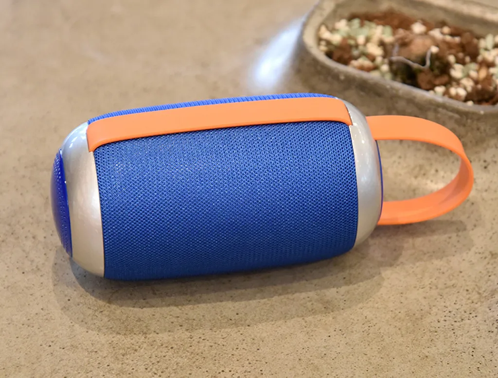 Беспроводная Bluetooth Колонка стерео сабвуфер водонепроницаемы переносной динамик планшетный ПК/ТВ Сотовые телефоны/USB/TF/AUX