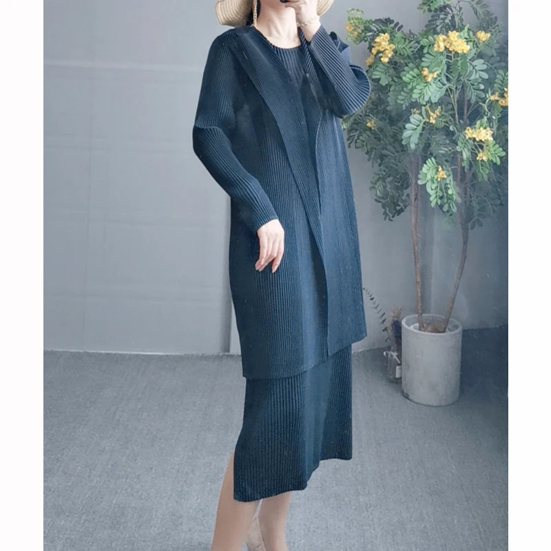 Лидер продаж, комплект из двух предметов Miyake fold, плиссированная ветровка с длинными рукавами+ большое контрастное платье, однотонный комплект из двух предметов