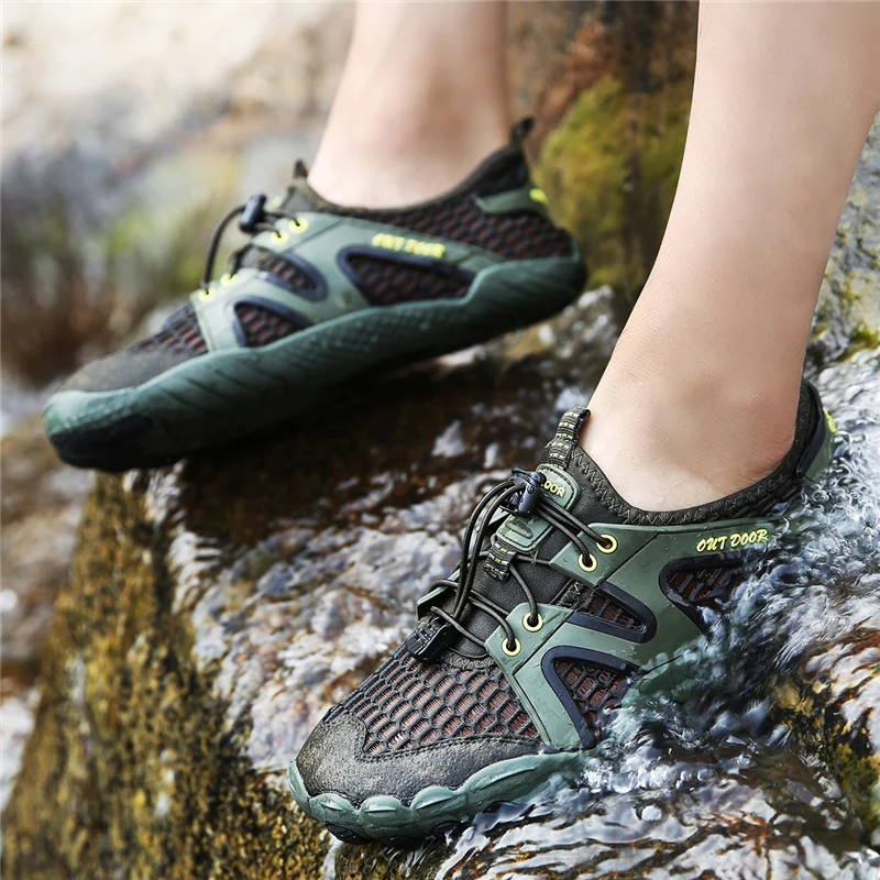 Водонепроницаемая спортивная обувь устойчивая к изгибу Мужская Уличная для