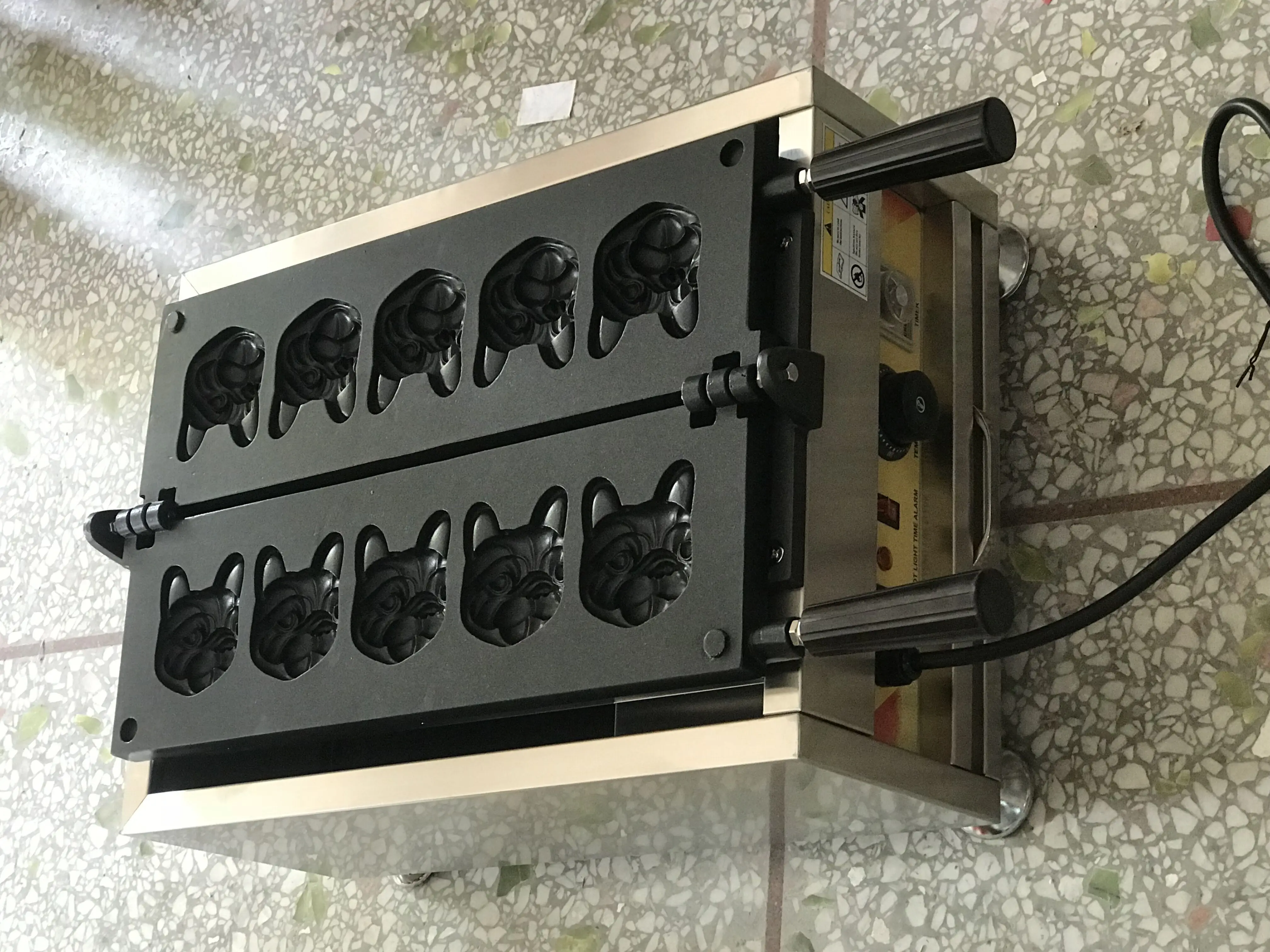 CE Утвержденная собака форма головы Taiyaki машина на горячей продаже