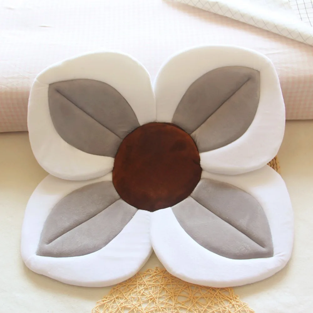J Baby Shower Blooming Flower Newborn Bathtub Foldable Lotus shape Cushion skin Bath pad portable bath tub Soft Seat Play mat - Цвет: J