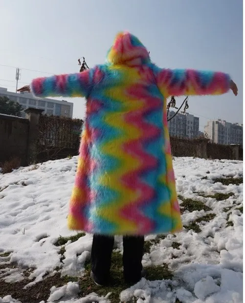 Fall Winter Fashion Multicolor Maxi Faux Fur Coat Women Hooded Thernal Coats V-Neck Women Clothes Hoodies Outerwear