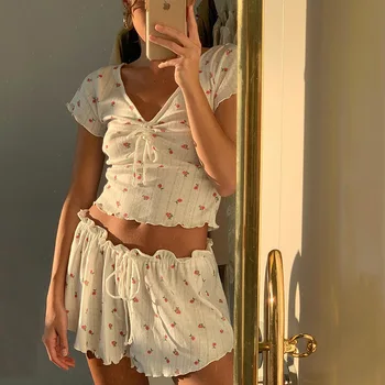 

Spring Summer Women Pajamas Set Loose White Sleepwear Shorts V-neck Short Sleeve Fungus Drawstring Crop Top Casual Suit MD0082