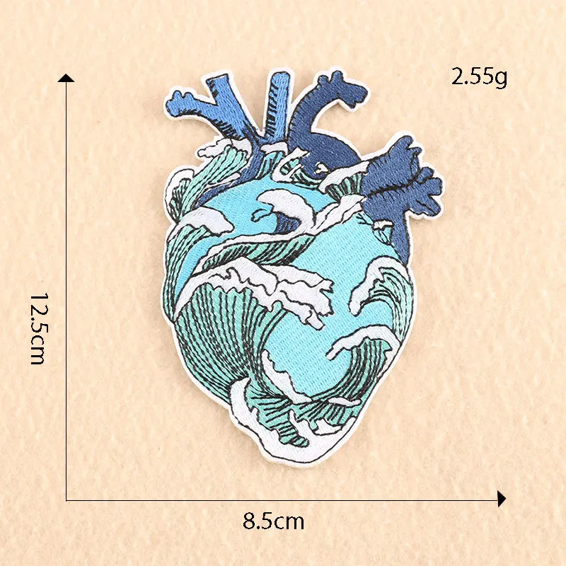 14568868548_1889361900