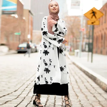 

Elegant Muslim Embroidery Abaya Cardigan Full Dress Evening Party Kimono Vestidos Long Robe Gowns Jubah Arab Eid Ramadan Islamic