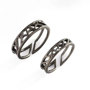 

Original a Web of Love S925 Sterling Silver Men and Women Ring Creative Spider Web Niche Design Couple Ring