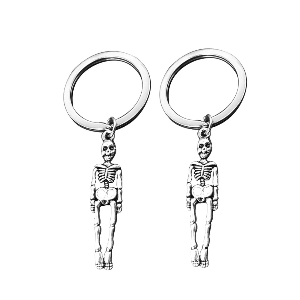 

2pcs Halloween Keychains Fashion Cool Skeleton Shape Alloy Creative Gift Keyring Purse Bag Pendant Decoration Keyfob