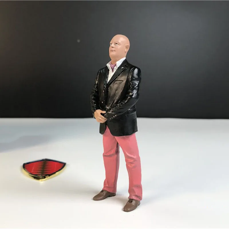 1/18 масштаб Koenigsegg модель автомобиля сцена дисплей смолы пластик мини кукла модель Коллекция Крытый дисплей