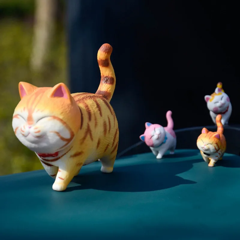 

Perfect Horse Uncle Orange Cat Siamese Cat Blue Cat Model Ornaments Garage Kit Cat Bell Blind Box Related Products Gift
