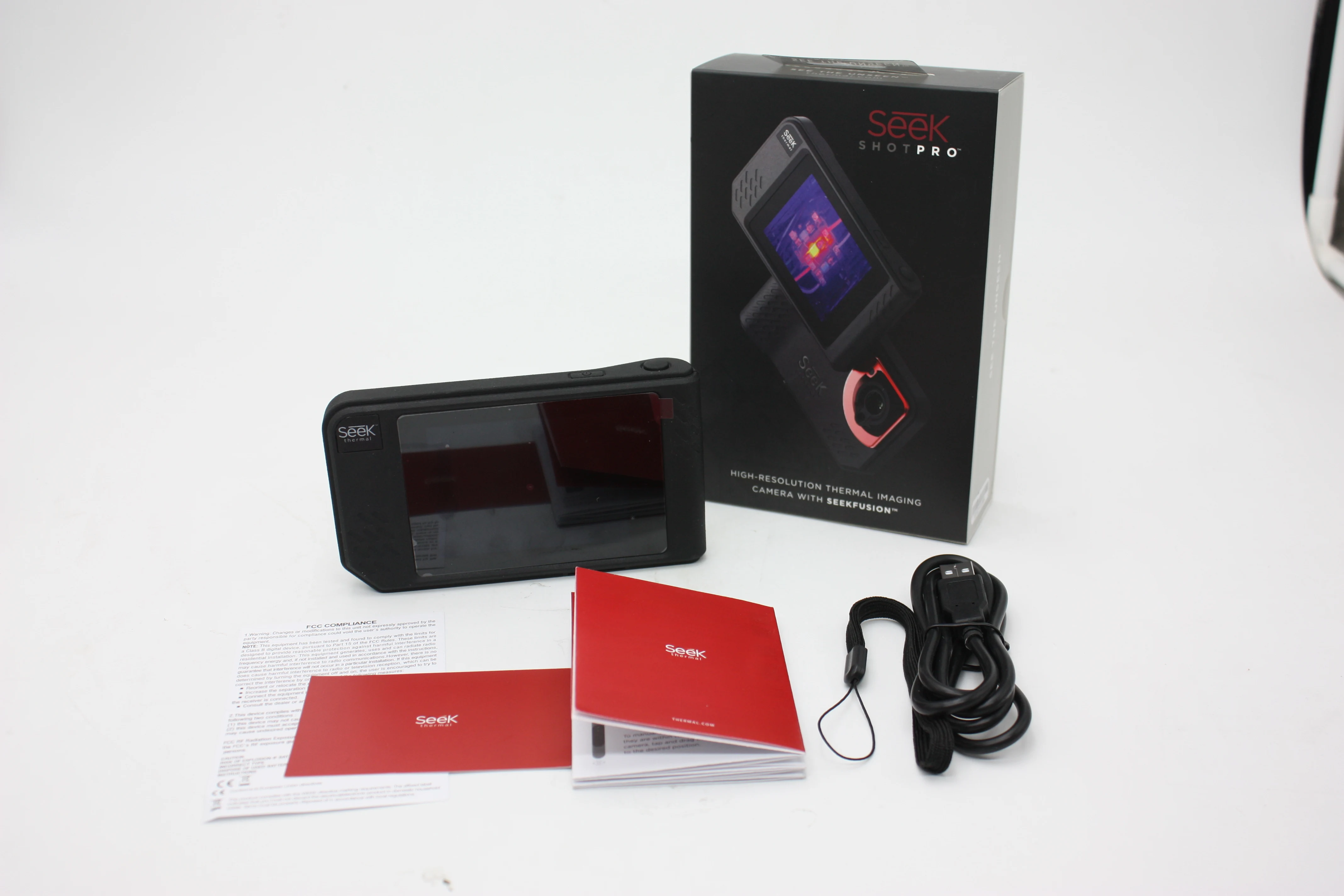 Инфракрасная камера ночного видения Seek Thermal SHOT PRO разрешение 320x240 Wi Fi 9 Гц| |