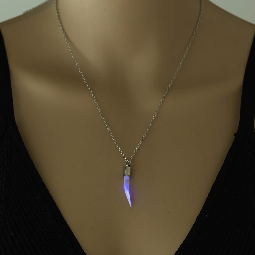 Purple Светится в темноте стеклянная подвеска ожерелье женское ожерелье с песочными часами Серебряная цепочка светящийся камень женские ювелирные изделия, кулон - Окраска металла: Purple