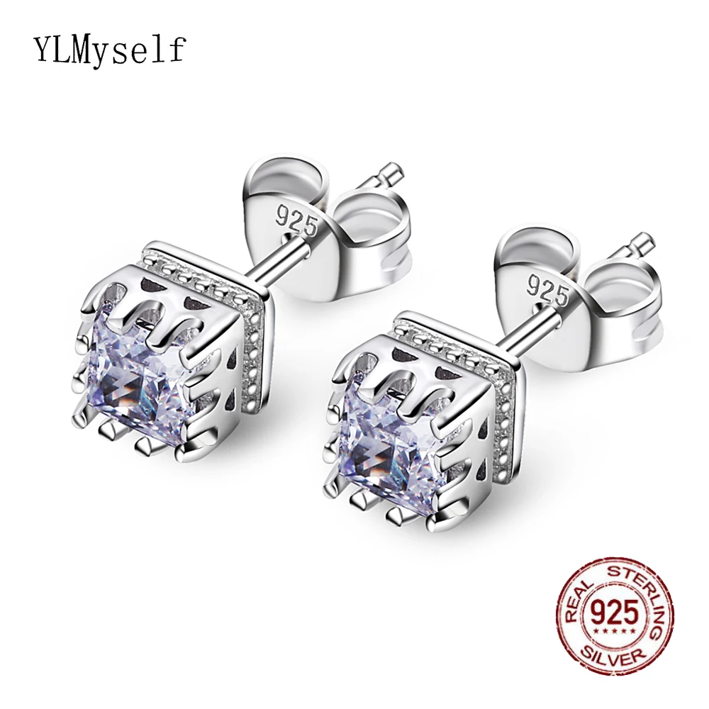 Женские серьги гвоздики из серебра 925 пробы с искусственным