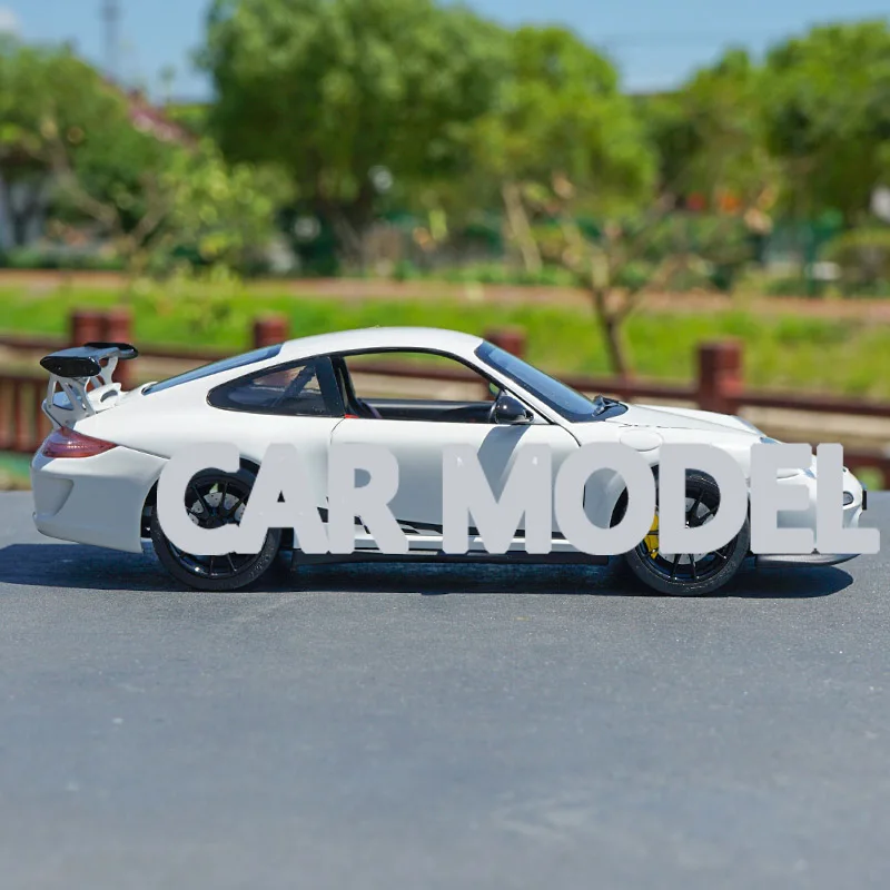 1:18 игрушечный автомобиль из сплава GT3 2010 спортивный автомобиль модель детских игрушечных автомобилей авторизованный игрушки для детей