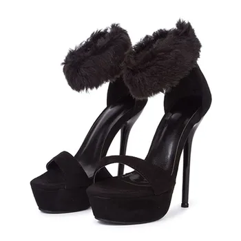 

Beautiful short sandals