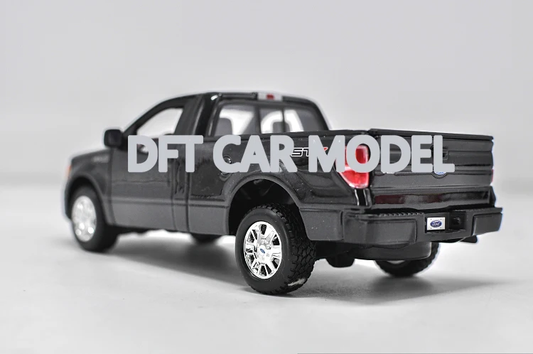 1:24 Масштаб сплава игрушечных транспортных средств F150 модель SUV детских игрушечных автомобилей оригинальный авторизованный игрушки для
