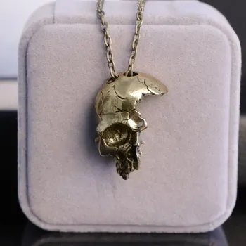 

FDLK Men's Fashion Retro Gothic Half Skull Shape Necklace, Wear Accessories at Banquets and Events