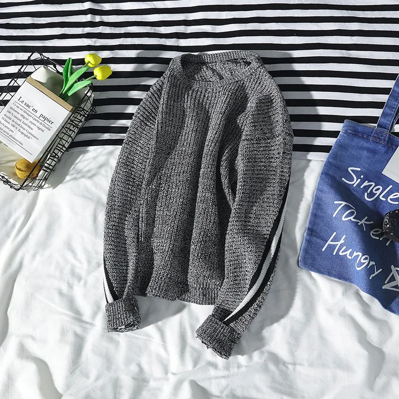 Winter Sweater Men's Fashion Stripe Matching Knitted Sweater Pullover Round Collar Casual Popular Sweater