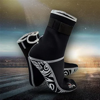 

1 Pair Swimming Seaside Scuba Socks Wetsuit Rubber Diving Socks Prevent Scratches Warming Snorkeling Socks Beach Boots