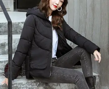 

Cotton Women Short Paragraph 2019 Winter New Hooded Jacket Ladies Loose Down Cotton Clothing Jacket Coats