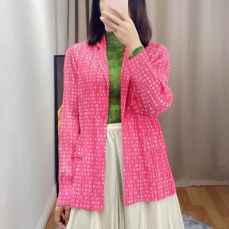 

Changpleat 2020 spring new fashion printed Women Suit Miyak Pleated long sleeve Large size one button Female coats Jacket Tide