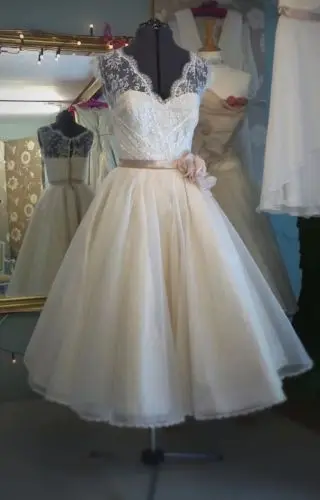 vestido de noiva, дизайнерское, v-образный вырез, Цветочный Пояс, кружево, длина до середины икры, короткие, вечерние, выпускные, свадебные платья, Индивидуальный размер, кружевные платья для подружек невесты