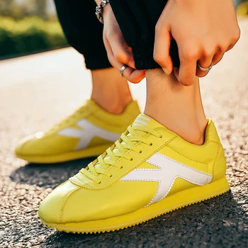 

Luxury Brand Mens Sports Shoes Cheap Walking Men Shoes Anti Slip Running Sports Men Shoes Comfortable Men Athletic Sneakers