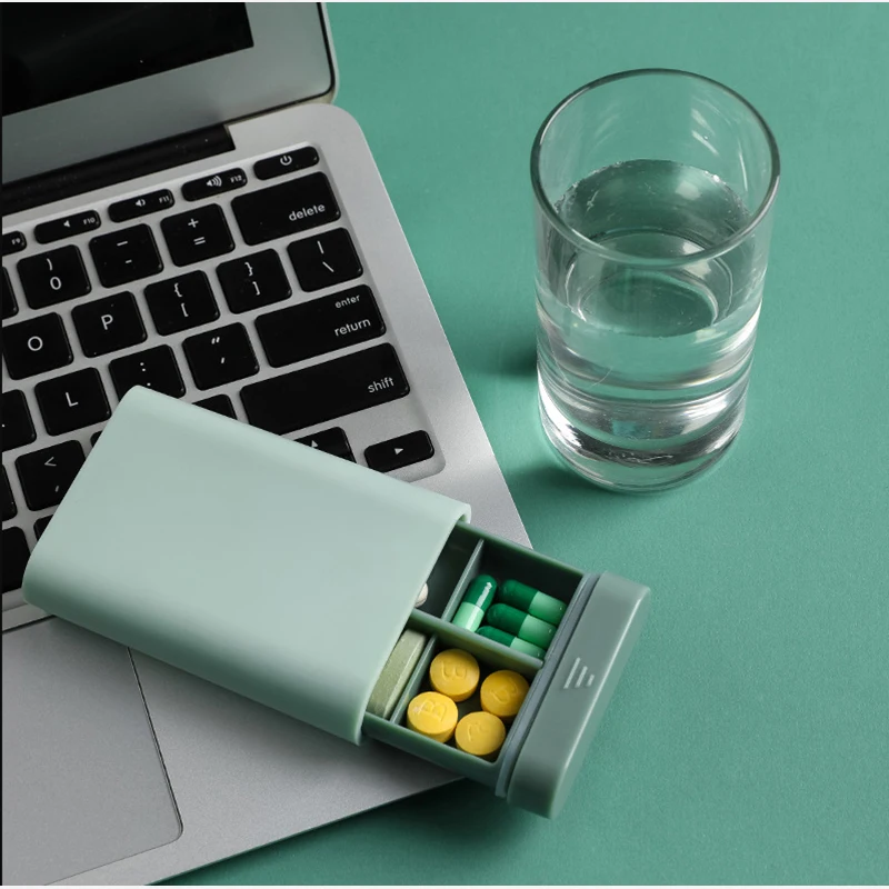 6 Grid Pill Box Seal Pill Storage Organizer Portable Pull-out Sealed Dust-proof Box Partition Drug Dispenser Packing Container