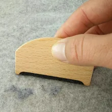 

New Wooden Lint Remover For Clothing Fuzz Fabric Fluff Removing Sweater Woven Coat Clothes Garment Care Pet Hair Lint Remover