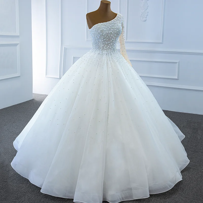 J67205 Cute Charming White One-Shoulder Tulled Wedding Party Evening Dress 2020 For Woman Pearls Lace Up Back Ball Gowns 4