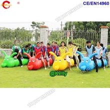 Двери 8 М длинные гигантские надувные гусеницы прыжки для продажи, Прочные надувные прыжки гусеницы командное здание