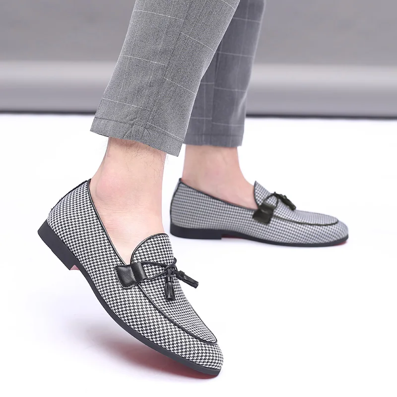 High Quality Doug Leather Pointed Toe Shoes Men Fashion Business Shoes Classic Wedding Slip-On Penny Casual Flat Shoes