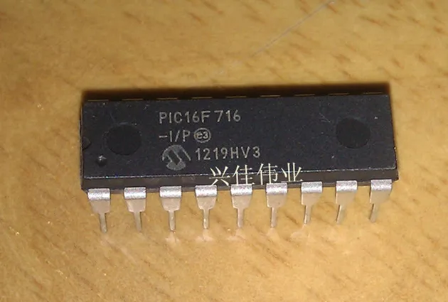 PIC16F716-I/P DIP-18