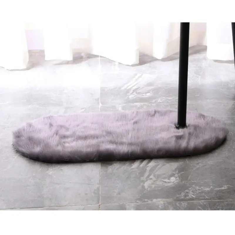Nordic style Modern imitation sheepskin soft silk fluffy rug, in the living room bedroom