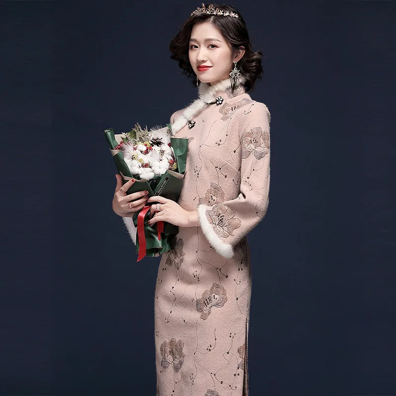 

Embroidery Floral Cheongsam Ladies Qipao Plus Size Elegant Chinese Style Evening Gown Dress Winter Woolen Thick Ethnic Dress