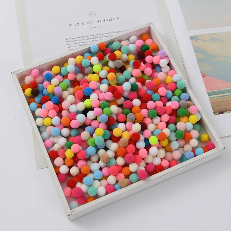 10g Mixed Soft Round Shaped Pompom Balls Fluffy Pom Pom for Kids DIY Garment Handcraft 8mm 10mm 15mm 20mm 25mm 30mm Craft Supplies Pom Poms Craft Supplies Fluffy Ball Accessories