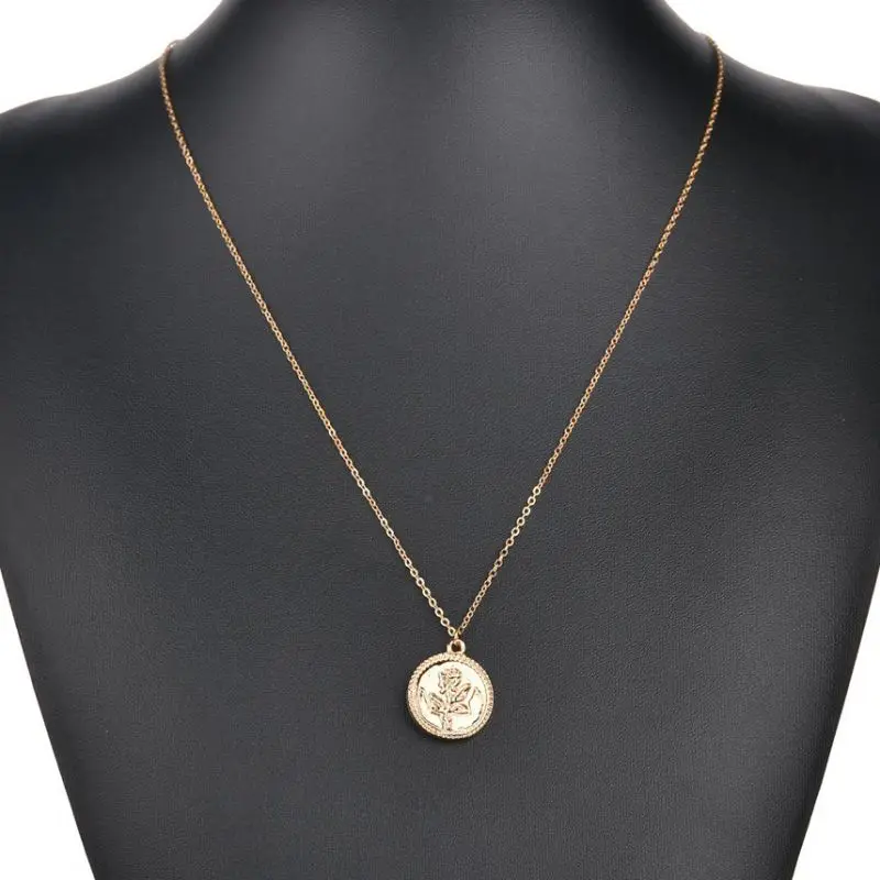 

2019 New Fashion Pendant Necklace Creative Simple Retro Single Layer Rose Sweater Chain Gold Suspension Pendants Accessory:
