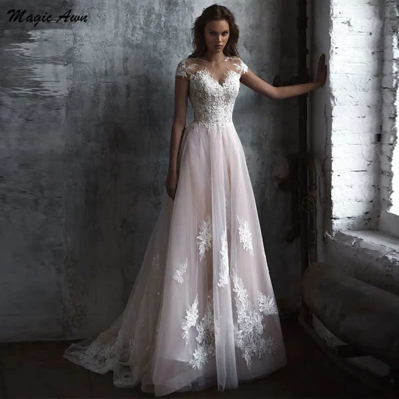 

Magic Awn Blush Pink 2021 Wedding Dresses Lace Appliques Illusion Cap Sleeves Boho A-Line Beach WeddingParty Dress Robe Mariee