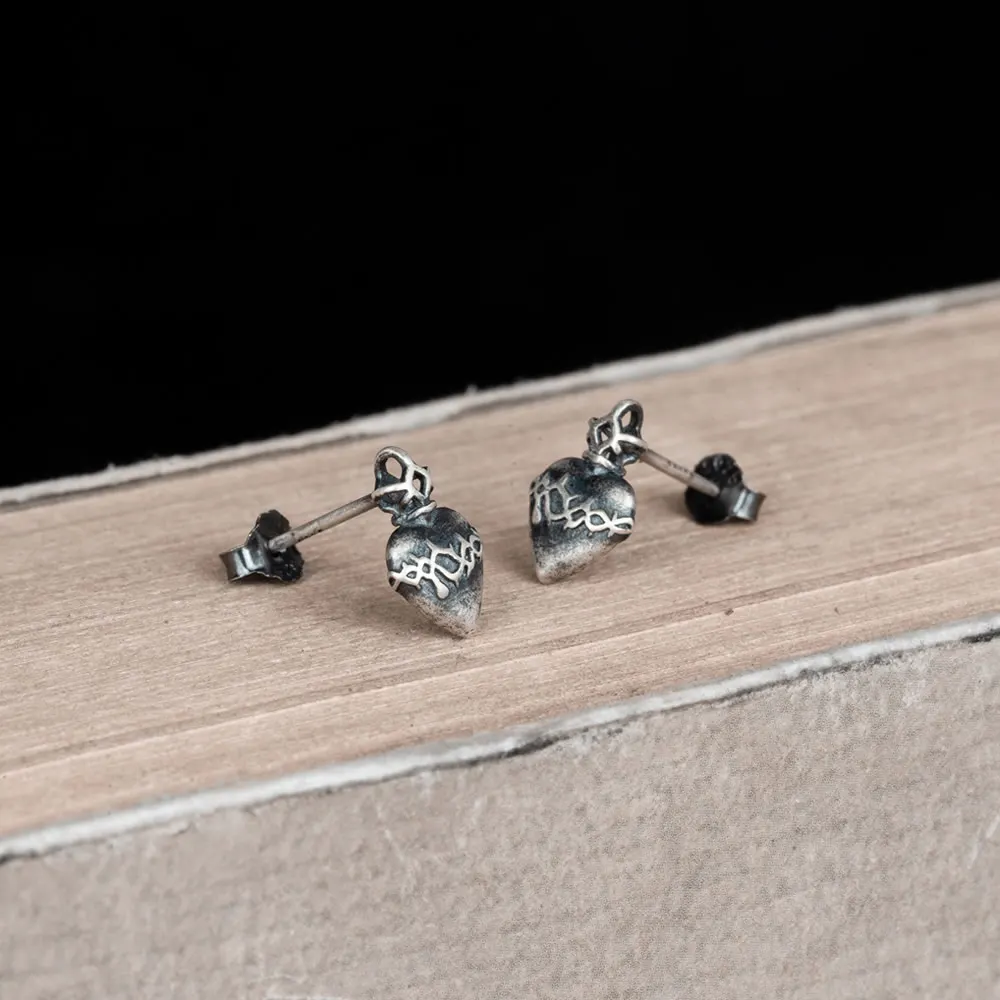 HUMAN MADE ❤️ Heart Silver Earring Silver Human Made - HEART SILVER EARRING | HBX - Globally Curated