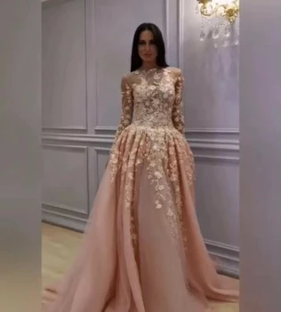 

Elegant Long Sleeve Sheer Lace Arabic Evening Dresses 2020 Sparkly Beaded Lace Dubai Women Formal Gonws