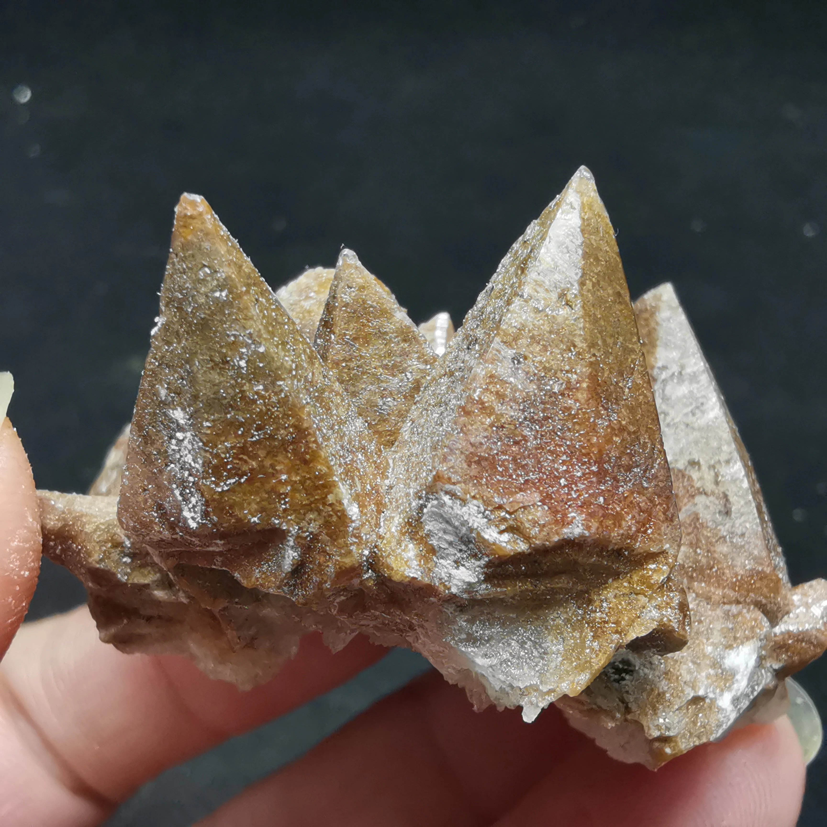 

40.3g100% natural rare calcite mineral specimen and CRYSTAL HEALING CRYSTAL QUARTZ GEM