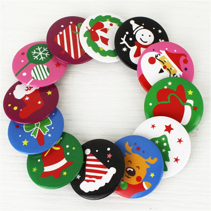 

5Pcs New Arrival Christmas Decorations For Home Children Small Gifts Badge Festival Party New Year Decoration Christmas