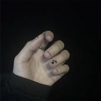 

24pcs/box Black Roses Pattern with Transparent Round Head Fakes Nails Woman and Girls Wearing Manicure Hands Decor press on nail