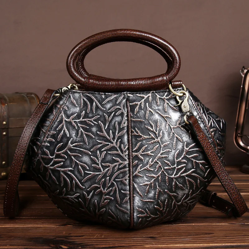 

Genuine Leather Woman Package Handbag Manual Color Single Shoulder Package Leisure Time Embossing Package