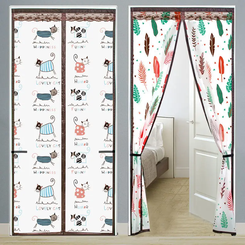 Magnetic All-Season Door Curtain 5