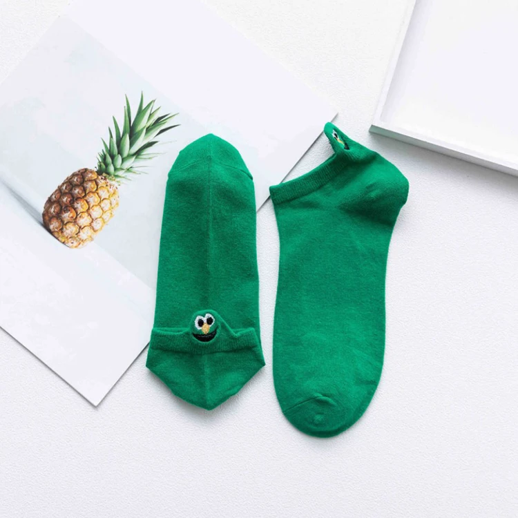 10472738100_645441151