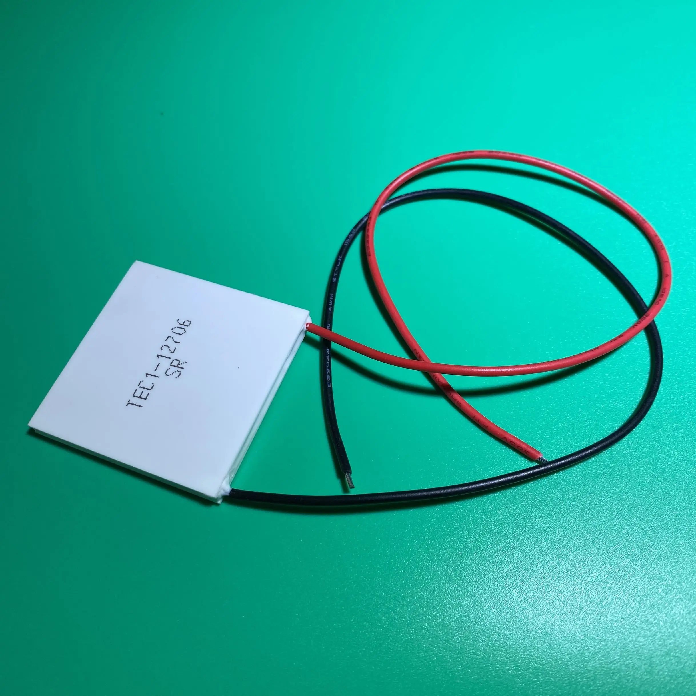 TEC1-12706 12V 60W High Low Temperature Power Generation Heatsink