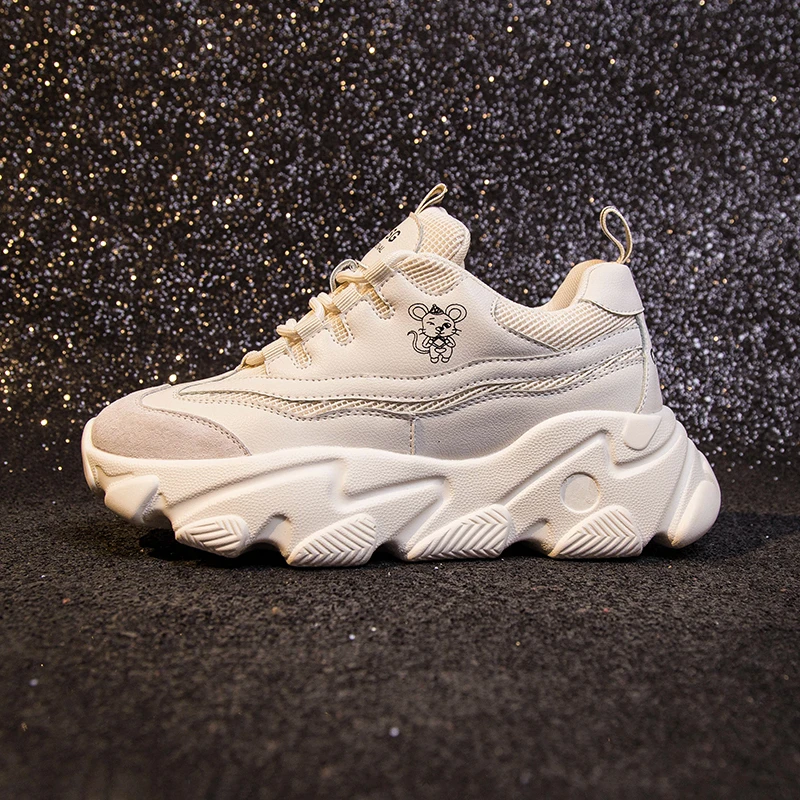 Женские кроссовки на толстой подошве повседневные платформе со шнуровкой в