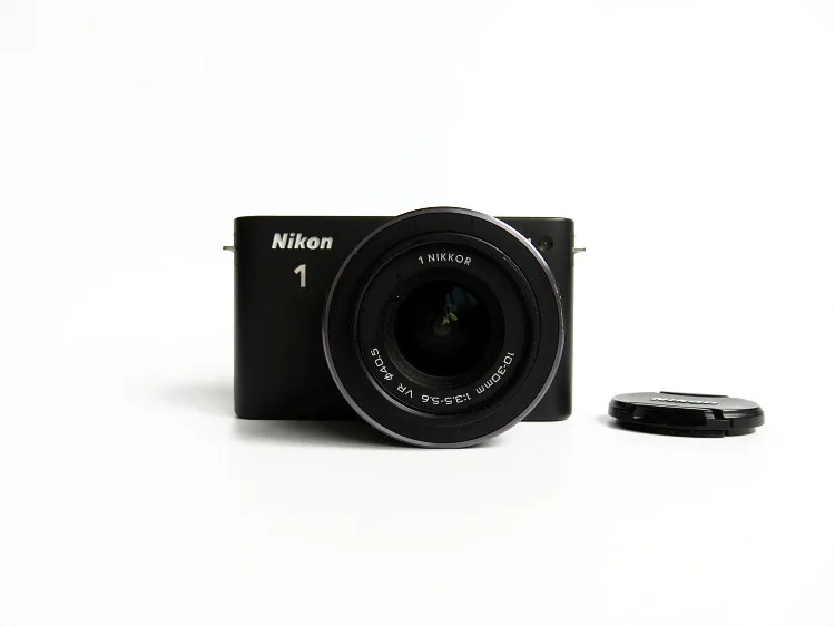 Используется, цифровая камера Nikon 1 J1 с 10-30 мм объективом HDMI с высоким разрешением